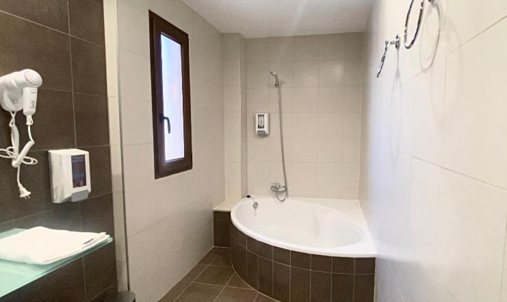 Hotel-Asador Montes Oretanos Pulgar Dış mekan fotoğraf