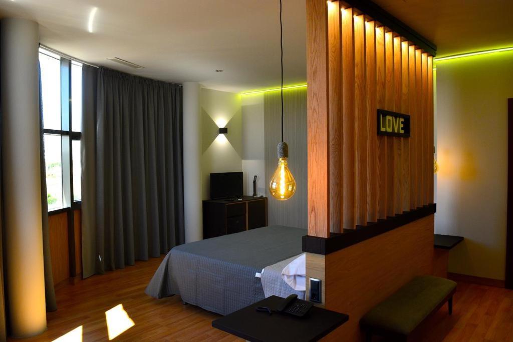 Hotel-Asador Montes Oretanos Pulgar Dış mekan fotoğraf